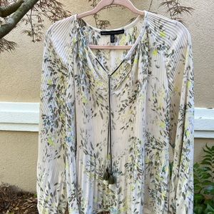 Whitehouseblackmarket top, size Large